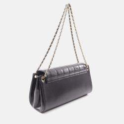 Pre Owned Chanel Chocolate Bar Black Leather Shoulder Bag