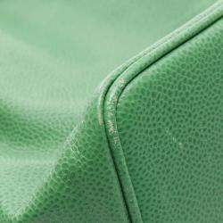 Pre Owned Chanel CC Green Caviar Leather Bucket Bag