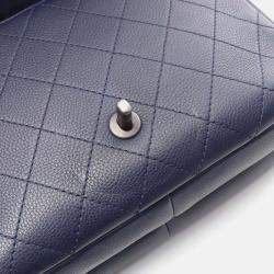 Pre Owned Chanel Matelasse Hand Chain Shoulder Crossbody Bag Leather Navy