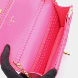 Pre Owned Chanel Classic Pink Leather Wallet on Chain