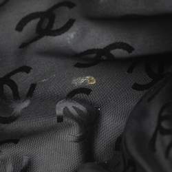 Pre Owned Chanel Black Quilted Wild Stitch Leather CC Shoulder Bag