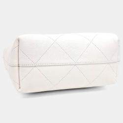 Pre Owned Chanel White Leather Chain Hobo Bag
