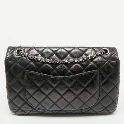 Pre Owned Chanel Black Quilted Aged Leather Classic 226 Reissue 2.55 Flap Bag
