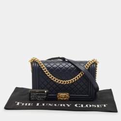Pre Owned Chanel Navy Blue Quilted Leather New Medium Boy Flap Bag