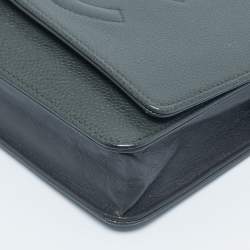 Pre Owned Chanel Grey Caviar Leather Timeless CC Wallet On Chain