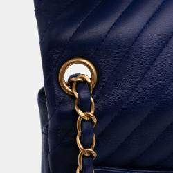Pre Owned Chanel Blue Mini Square Classic Chevron Lambskin Single Flap