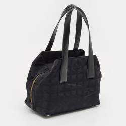 Pre Owned Chanel Black Nylon Travel Ligne Satchel