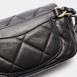 Pre Owned Chanel 19 Matelasse Black Leather Waist Bag