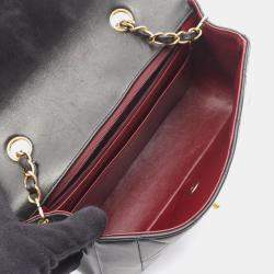 مملوكة مسبقًا حقيبة كتف سلسلة شانيل ماتلاس ديانا جلد خروف أسود غولد هاردوير