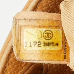 Pre Owned Chanel Beige Quilted Caviar Leather Petite Shopper Tote