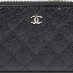 Pre Owned Chanel Black Quilted Caviar Leather CC Zip Around Wallet