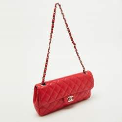 Pre Owned Chanel Red Quilted Caviar Leather Classic East West Flap Bag