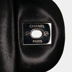 Pre Owned Chanel Black Jumbo Classic Lambskin Double Flap