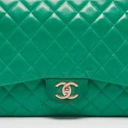 Pre Owned Chanel Green Quilted Lambskin Leather Maxi Classic Double Flap Bag