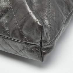 Pre Owned Chanel Metallic Grey Quilted Leather Small 22 Bag