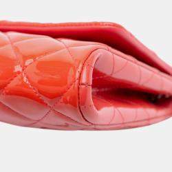 Pre Owned Chanel Red CC Quilted Patent Clutch with Chain