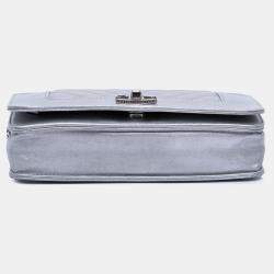 Pre Owned Chanel Silver Chevron Quilted Metallic Lambskin Mademoiselle Wallet On Chain