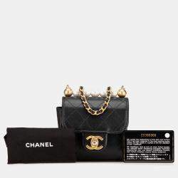 Pre Owned Chanel Black Mini Goatskin Chic Pearls Clutch On Chain