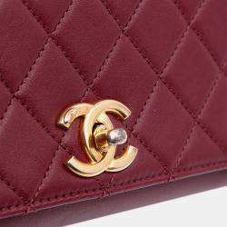 Pre Owned Chanel Red Quilted Calfskin Pearl Jewel Chain Flap