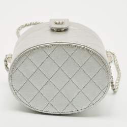 Pre Owned Chanel Metallic Silver Quilted Leather CC Vanity Bag