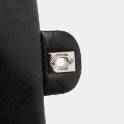 Pre Owned Chanel Black Medium Classic Lambskin Double Flap