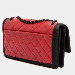 Pre Owned Chanel Black Red Medium Quilted Lambskin Grosgrain Two Tone Flap