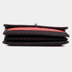 Pre Owned Chanel Black Red Medium Quilted Lambskin Grosgrain Two Tone Flap