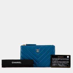 Pre Owned Chanel Chevron Lambskin O Case Pouch