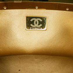Pre Owned Chanel Black Quilted Patent Logo Chain Vanity Case