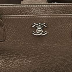 Pre Owned Chanel Brown Leather Small Cerf Shopper Tote