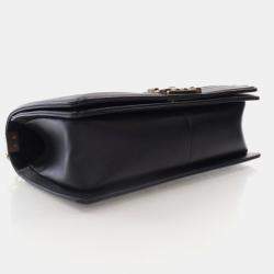Pre Owned Chanel Boy Medium Black Calfskin Chevron Flap Bag