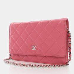 Pre Owned Chanel Pink Lambskin Wallet On Chain