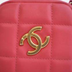 Pre Owned Chanel Diamond CC Clutch Mini Pink Lambskin Chain Bag