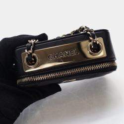مملوكة مسبقًا Chanel Trendy CC Mini Black Lambskin Cardholder Shoulder Bag