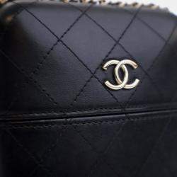 Pre Owned Chanel Phone Holder Black Lambskin Chain Around Shoulder Bag