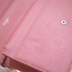 Pre Owned Chanel Camellia Pink Lambskin Wallet On Chain 
