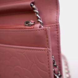 Pre Owned Chanel Camellia Pink Lambskin Wallet On Chain 
