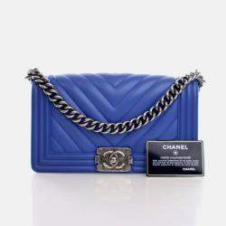 Pre Owned Chanel Chevron Medium Blue Calfskin Boy Flap Bag