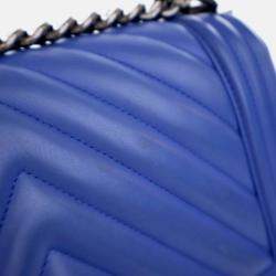 Pre Owned Chanel Chevron Medium Blue Calfskin Boy Flap Bag