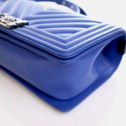 Pre Owned Chanel Chevron Medium Blue Calfskin Boy Flap Bag