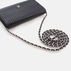 Pre Owned Chanel Black Caviar Chevron Wallet On Chain 
