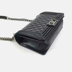 Pre Owned Chanel Boy Medium Black Patent Leather Shoulder Bag