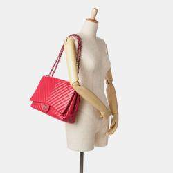 Pre Owned Chanel Pink Maxi Classic Chevron Lambskin Single Flap