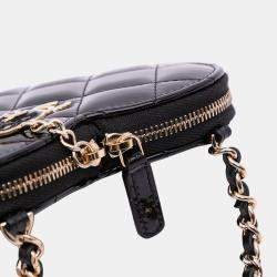 Pre Owned Chanel Black Quilted Patent Calfskin CC Heart Clutch With Chain