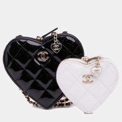 Pre Owned Chanel Black Quilted Patent Calfskin CC Heart Clutch With Chain