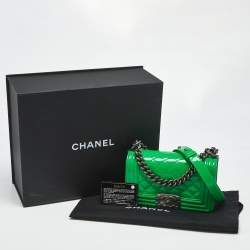 Pre Owned Chanel Green Quilted Patent Leather Small Boy Flap Bag