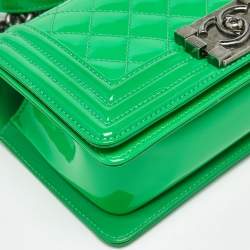 Pre Owned Chanel Green Quilted Patent Leather Small Boy Flap Bag