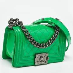 Pre Owned Chanel Green Quilted Patent Leather Small Boy Flap Bag