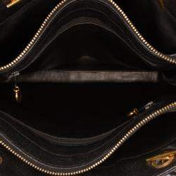 Pre Owned Chanel Black CC Caviar Shoulder Bag