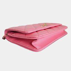 Pre Owned Chanel Pink Lambskin Quilted CC Pearl Crush Wallet On Chain